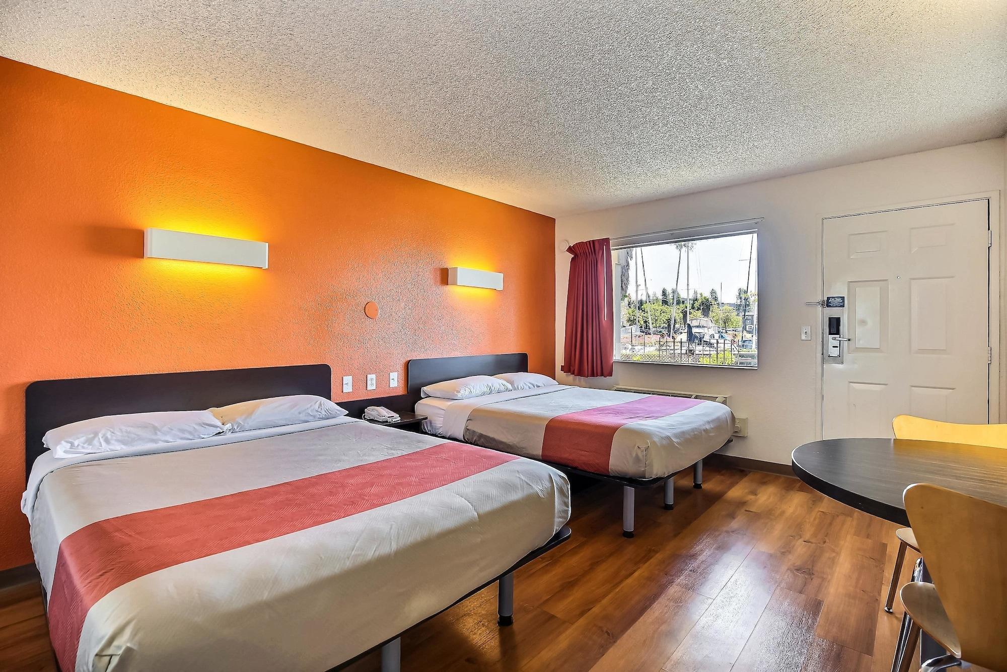 Motel 6-Oakland, Ca - Embarcadero Εξωτερικό φωτογραφία