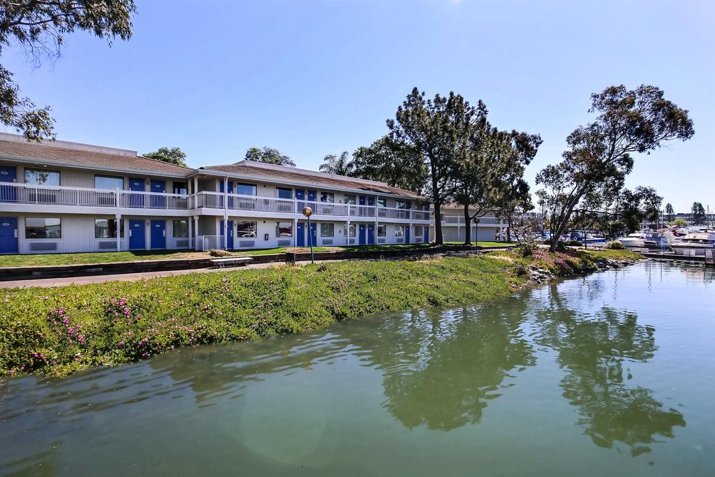 Motel 6-Oakland, Ca - Embarcadero Εξωτερικό φωτογραφία
